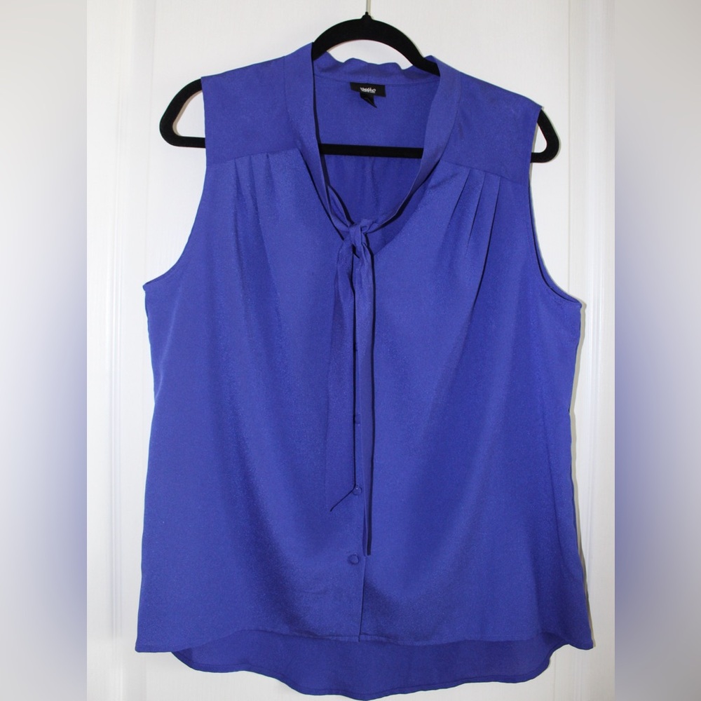 Mossimo Women’s Sleeveless Blouse - XL - Royal Blue